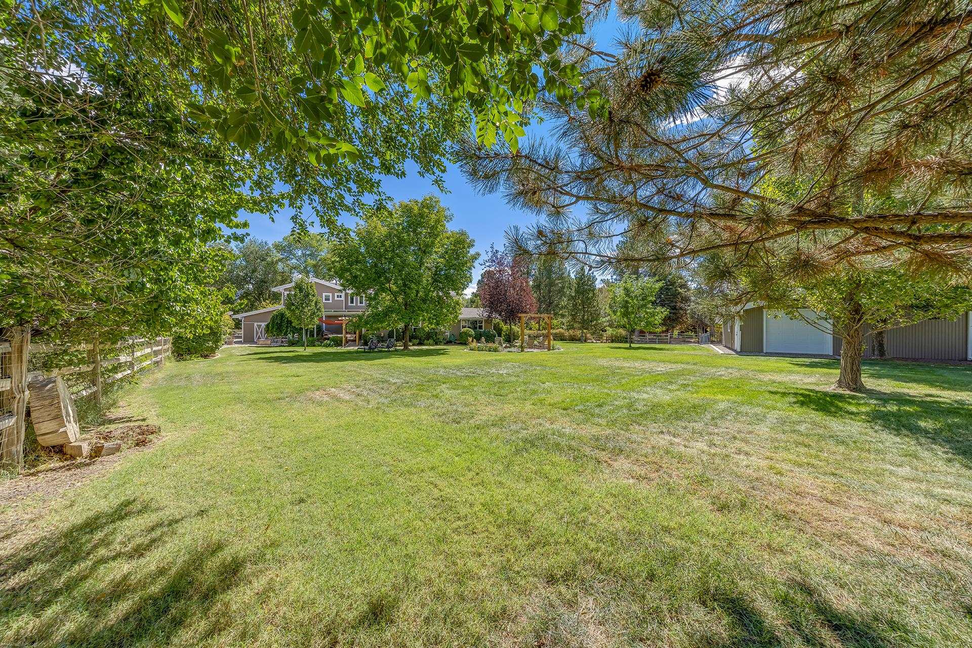 689 Cascade Drive Property Photo 35