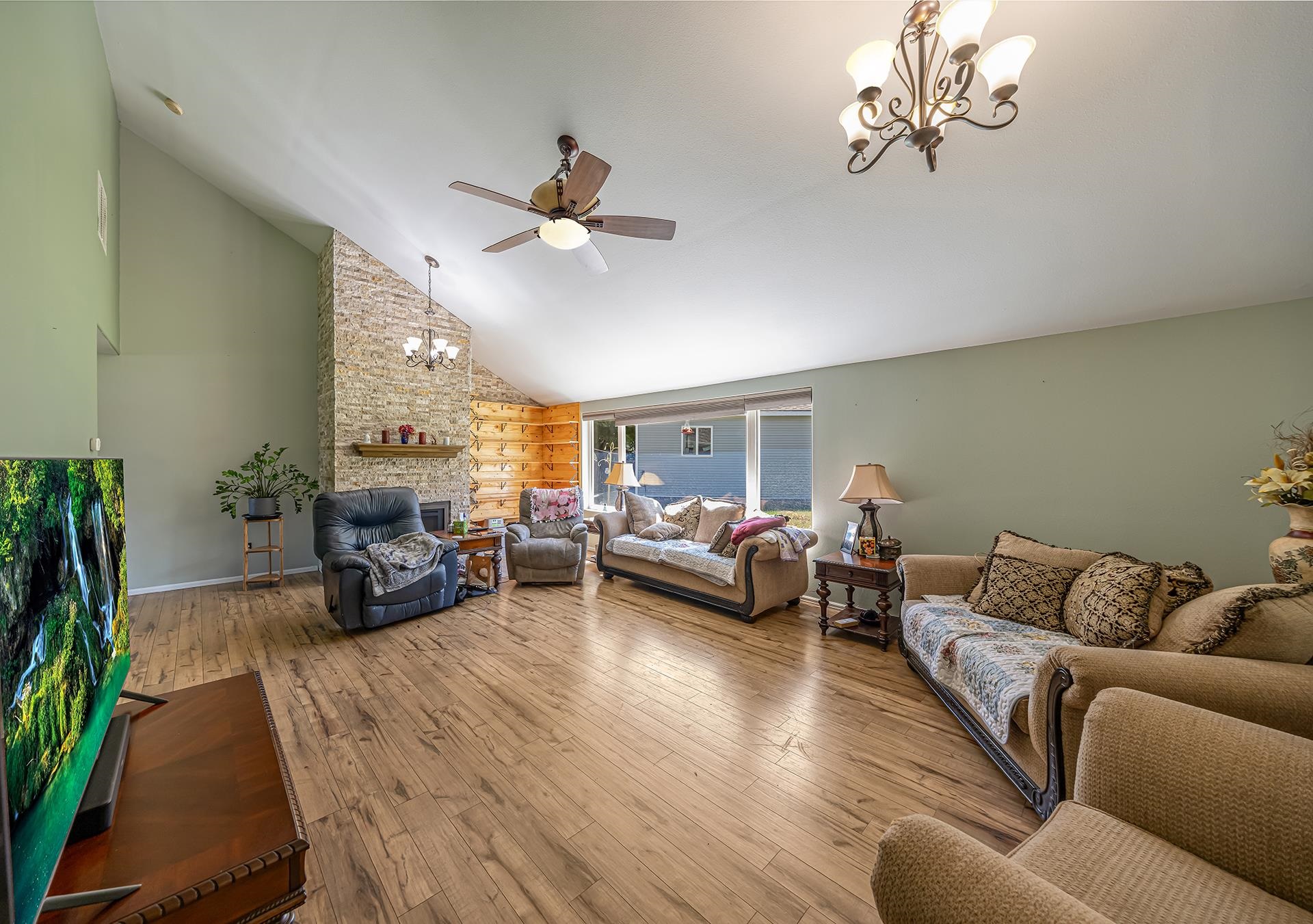2195 E Canyon Court Property Photo 16