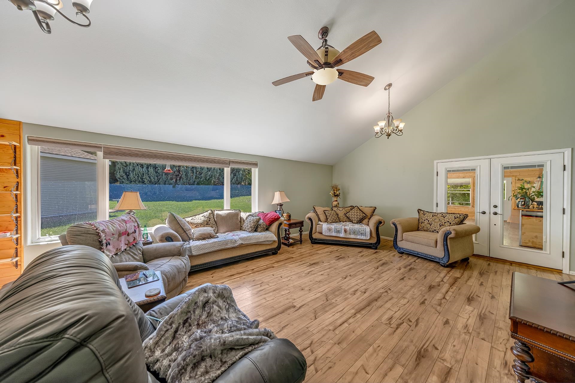 2195 E Canyon Court Property Photo 17