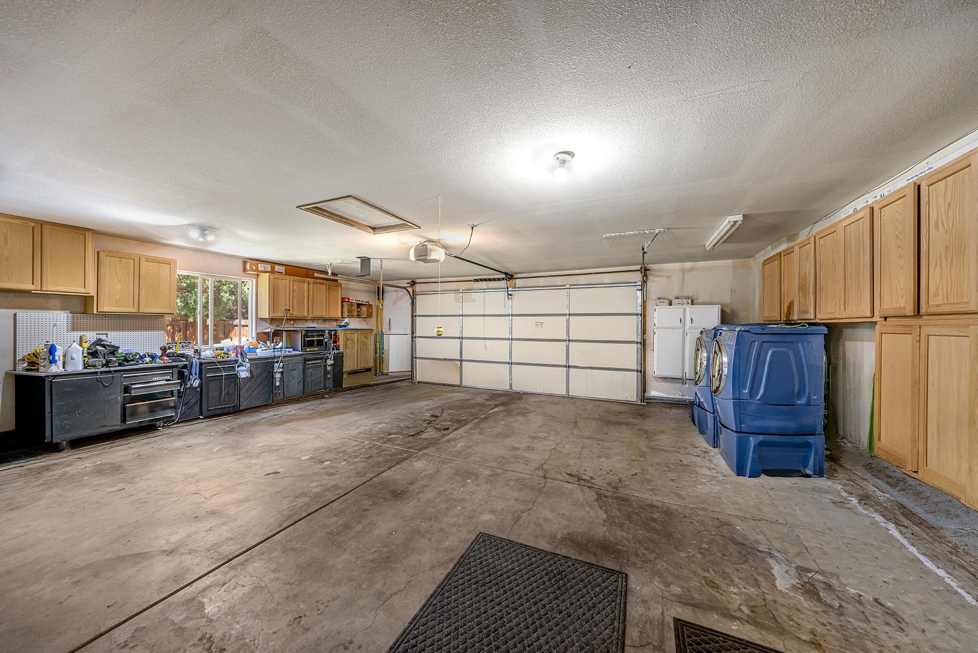 2195 E Canyon Court Property Photo 30