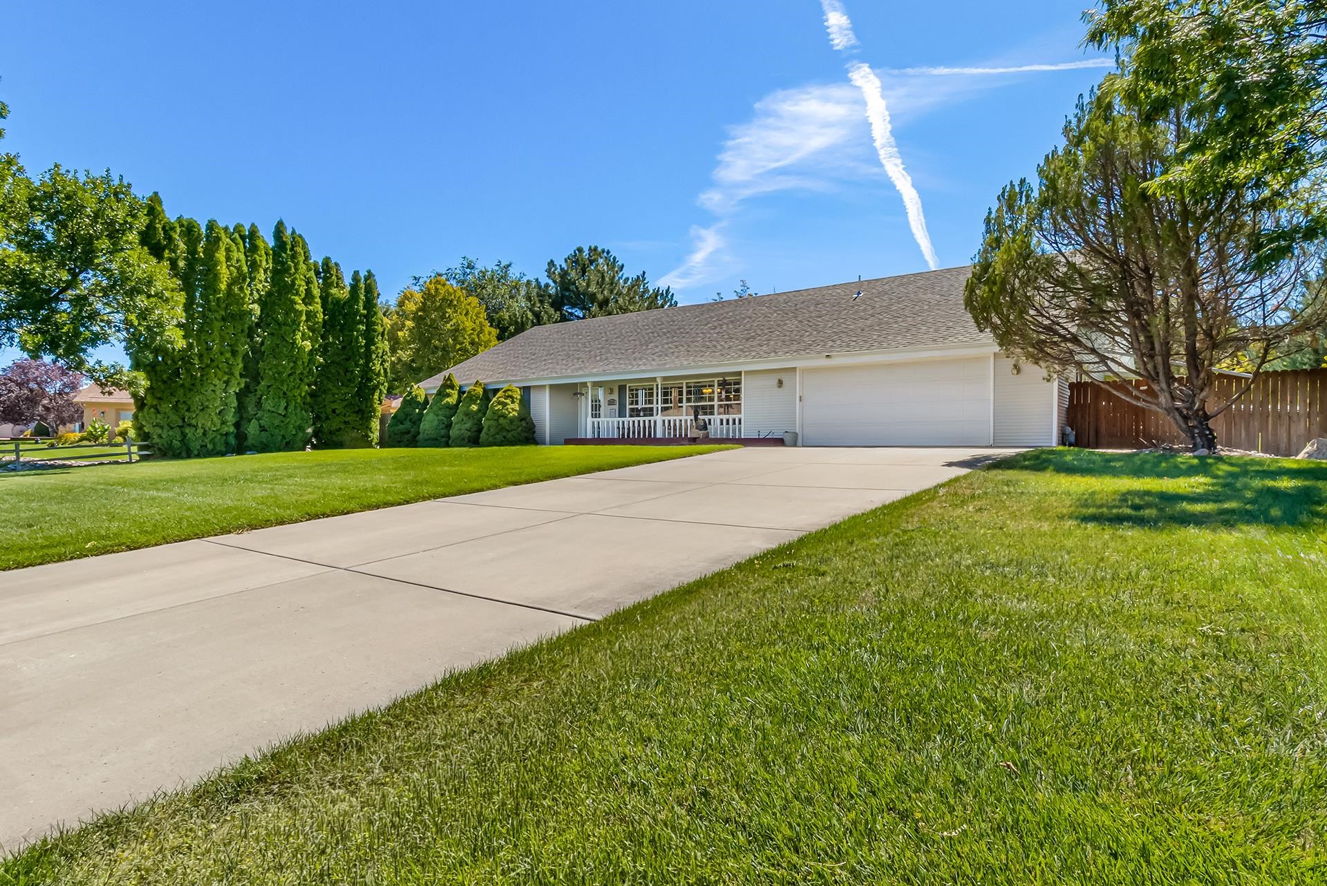 2195 E Canyon Court Property Photo 41
