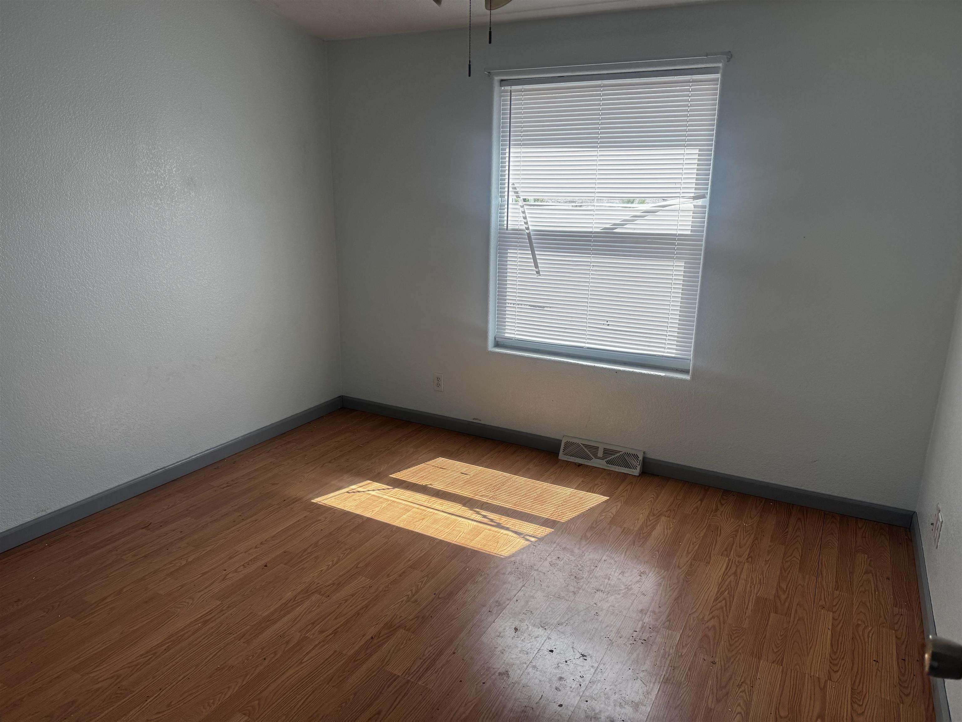 18817 D Road Property Photo 10