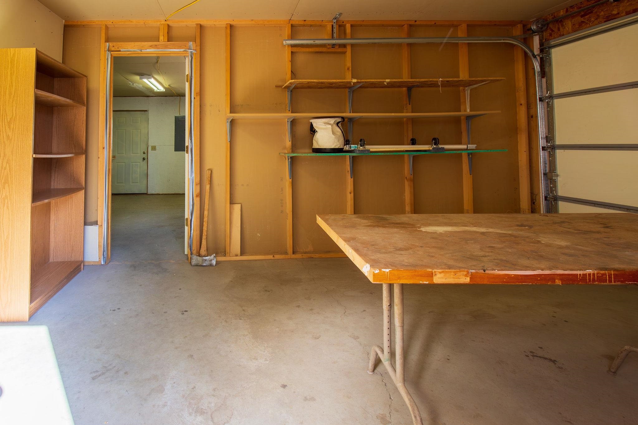 20479 North Road Property Photo 40