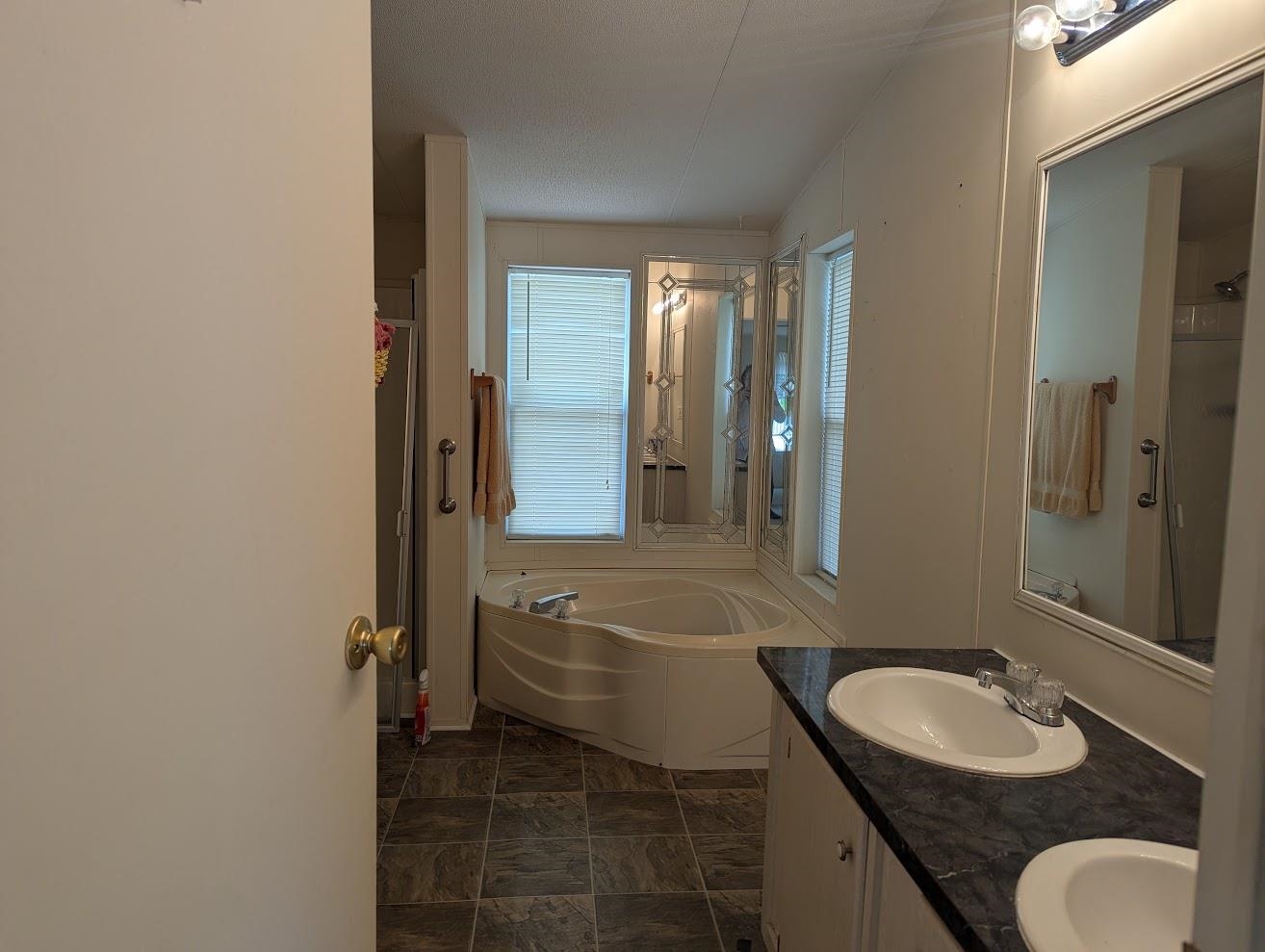 435 32 Road Property Photo 10