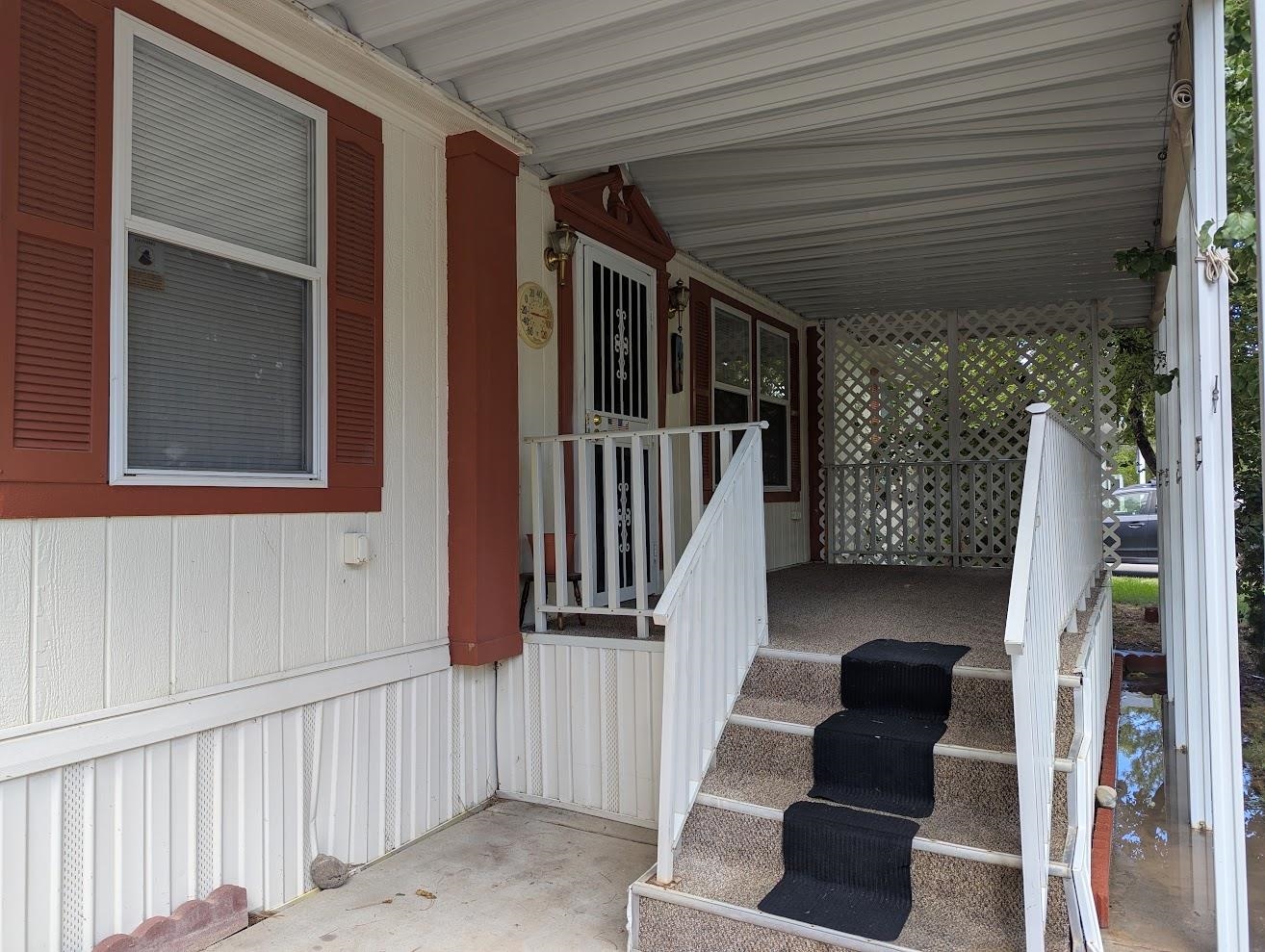 435 32 Road Property Photo 16