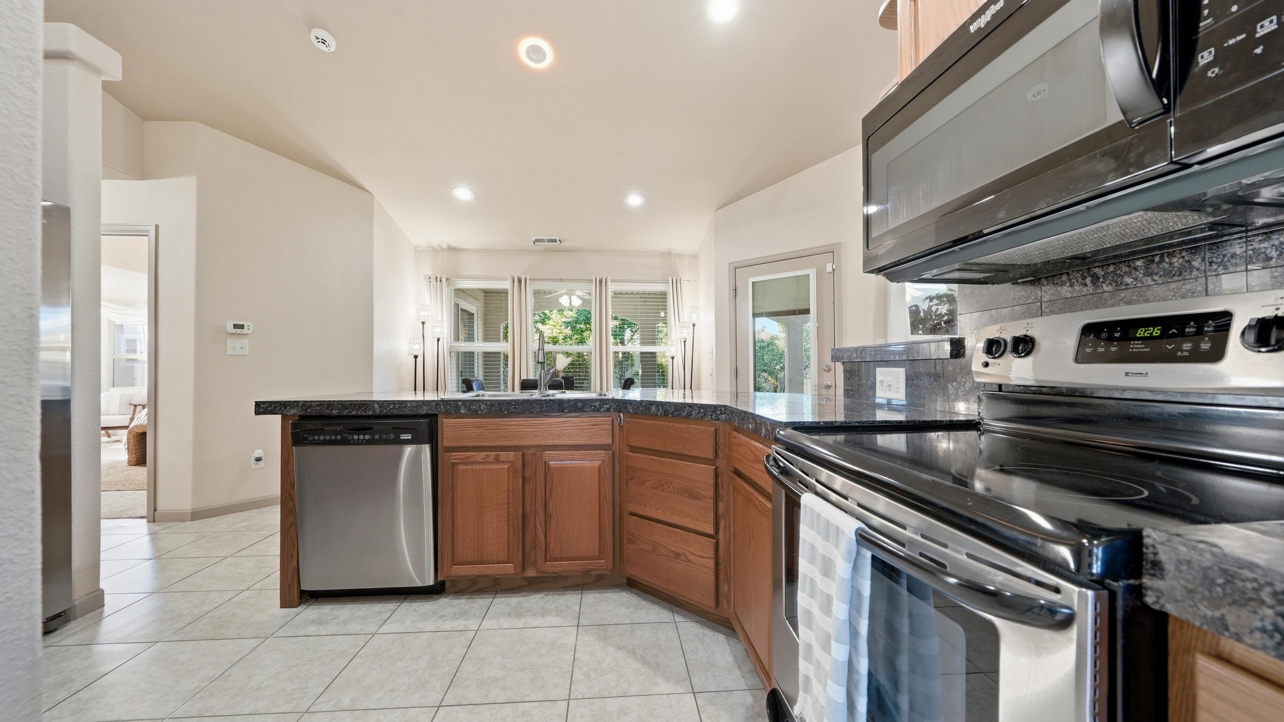 2879 Fall Creek Drive Property Photo 15