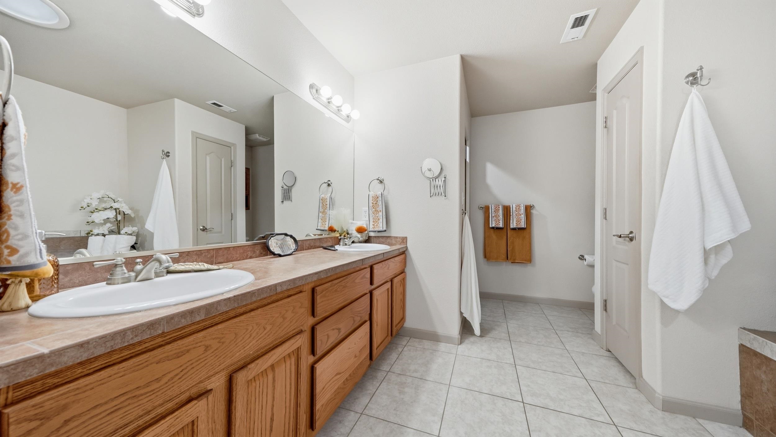 2879 Fall Creek Drive Property Photo 19