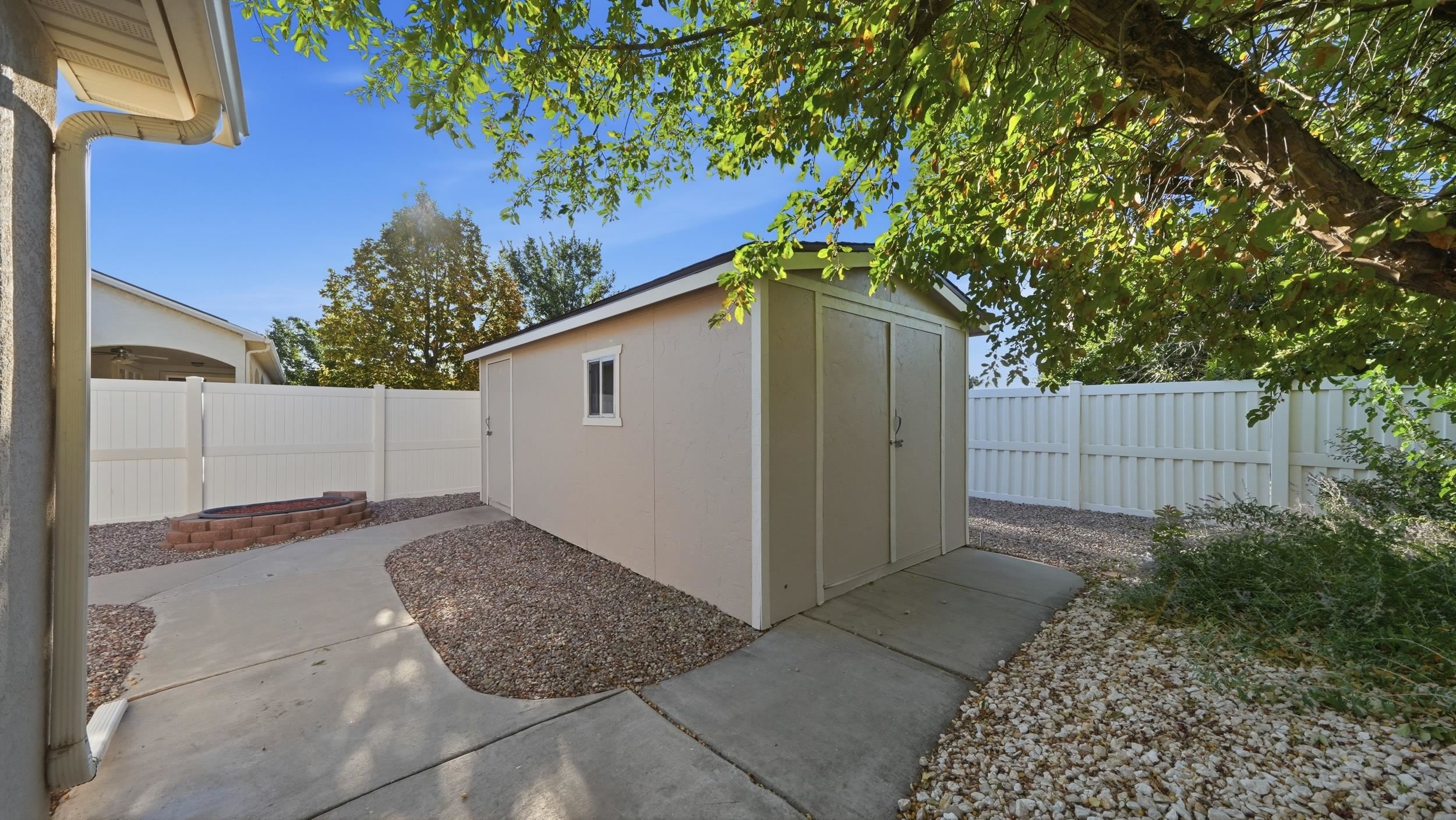2879 Fall Creek Drive Property Photo 31