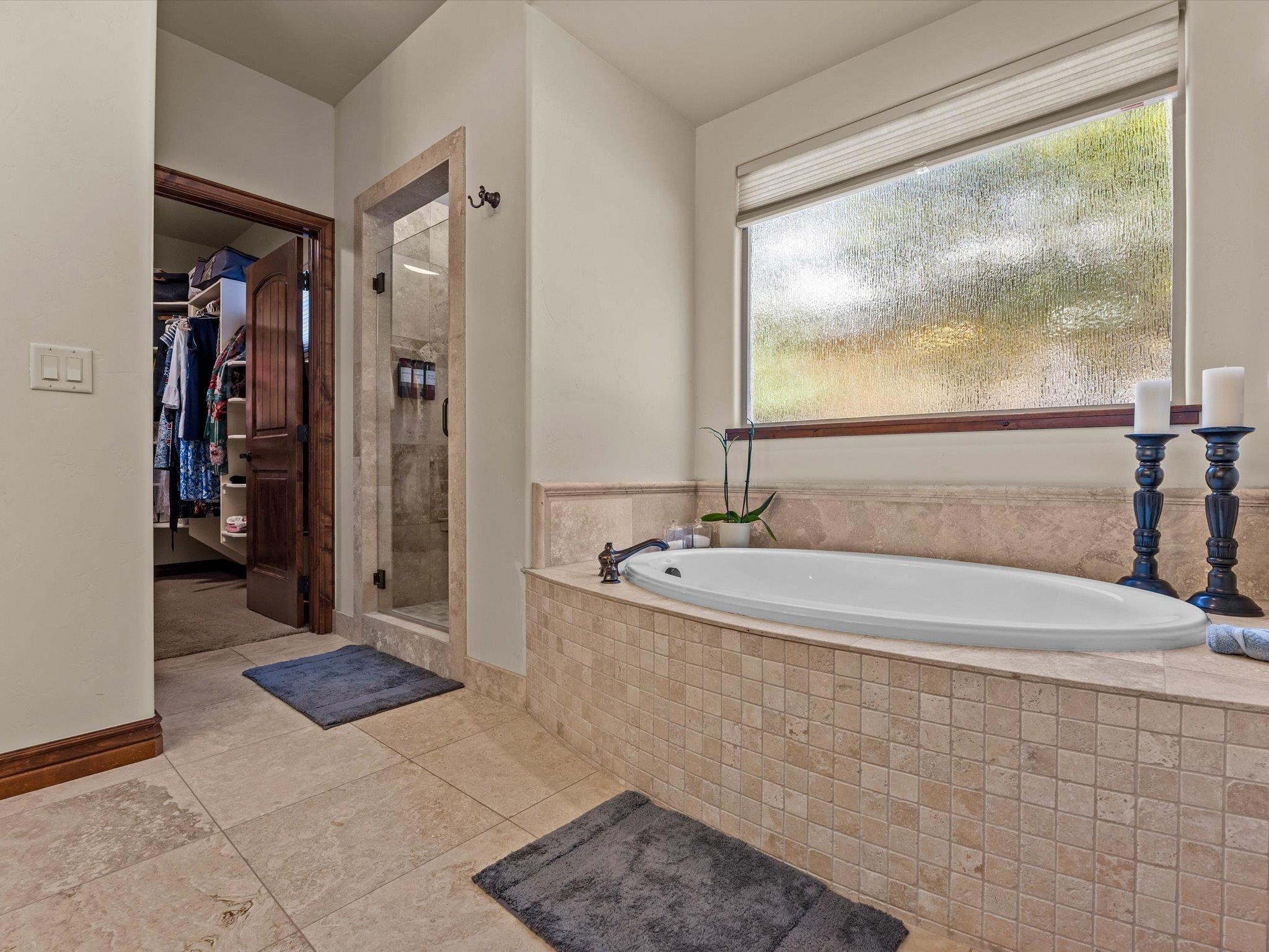 2061 S Broadway Property Photo 18