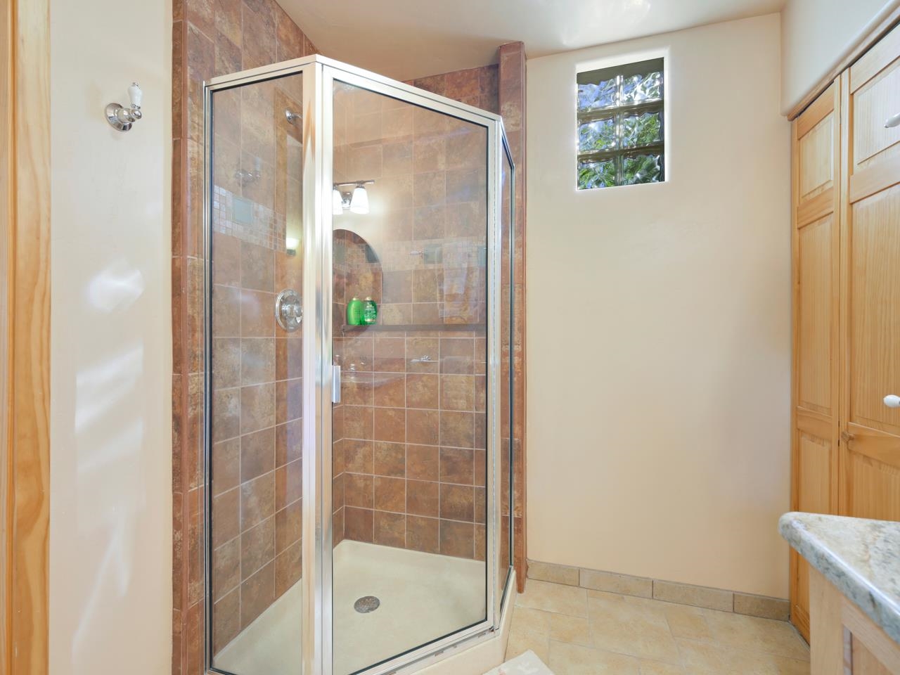 2699 Little Creek Road Property Photo 7