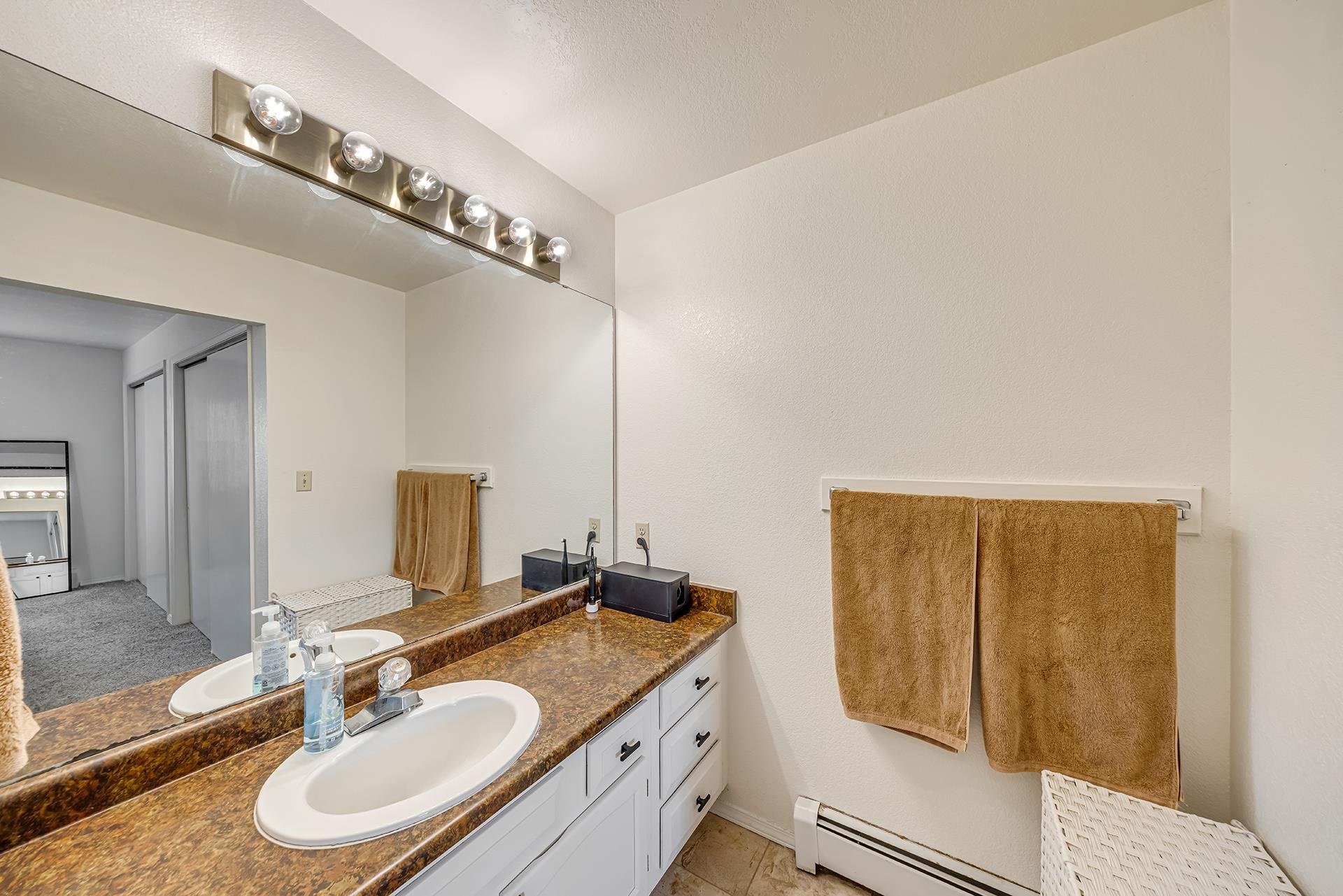 373 Ridges Boulevard Property Photo 16