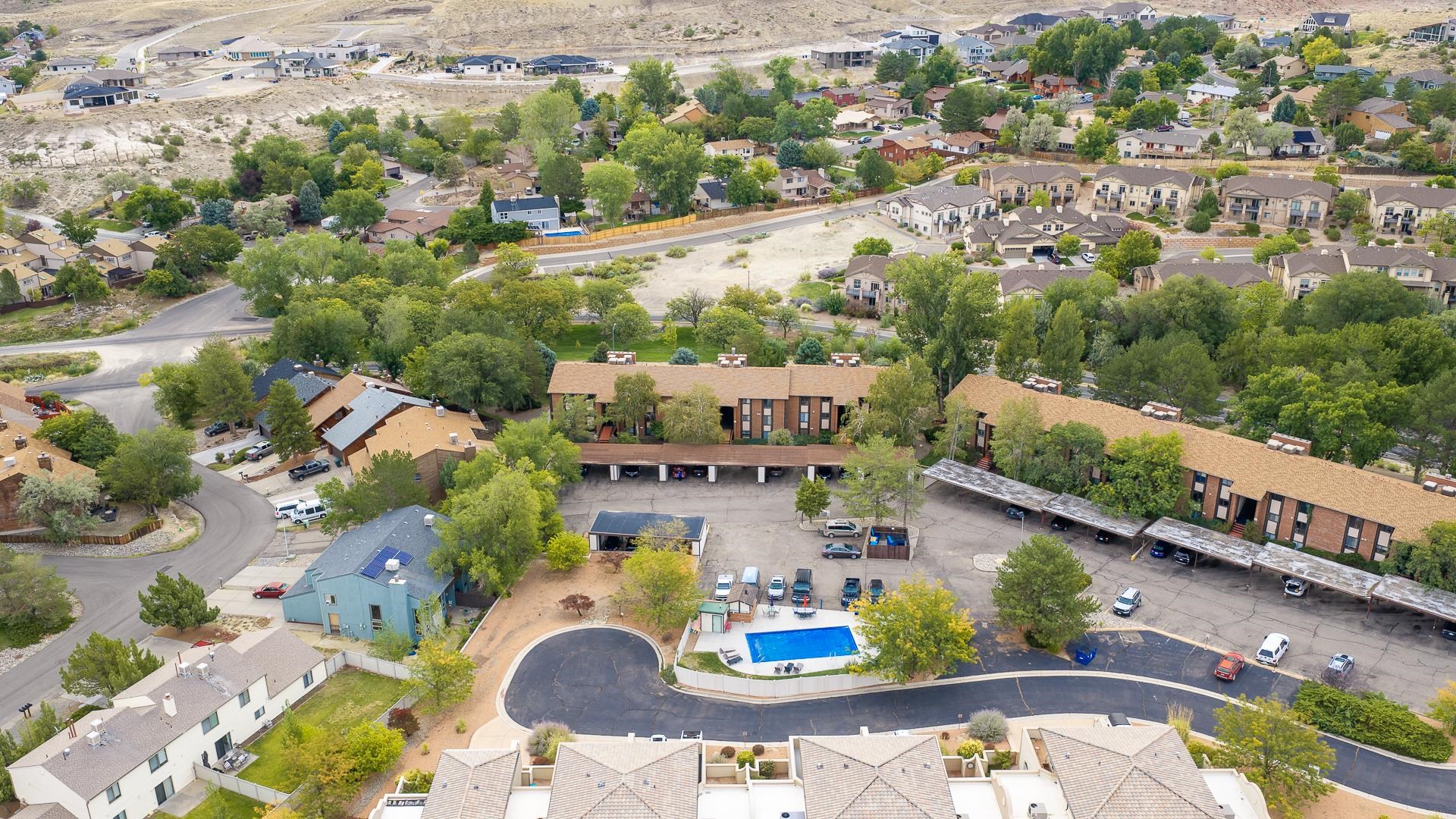 373 Ridges Boulevard Property Photo 25