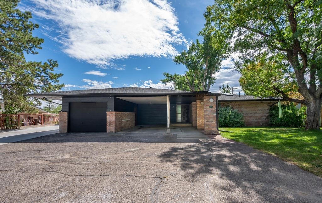 299 Bookcliff Court Property Photo 1