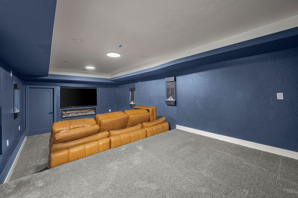 299 Bookcliff Court Property Photo 17