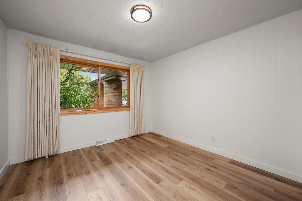 299 Bookcliff Court Property Photo 24
