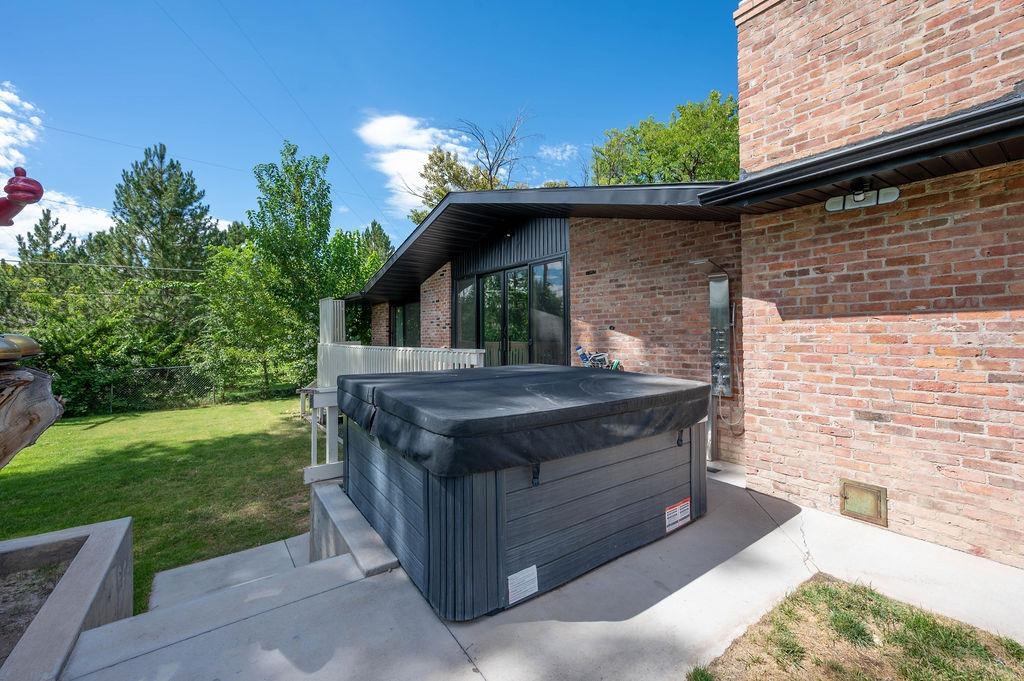 299 Bookcliff Court Property Photo 38