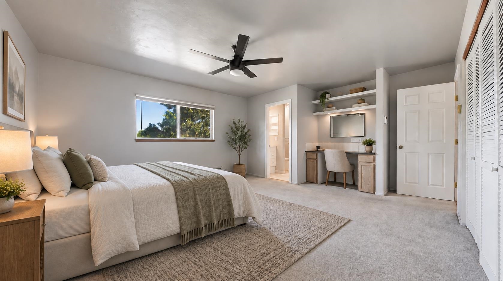 392 1/2 E Valley Circle Property Photo 19