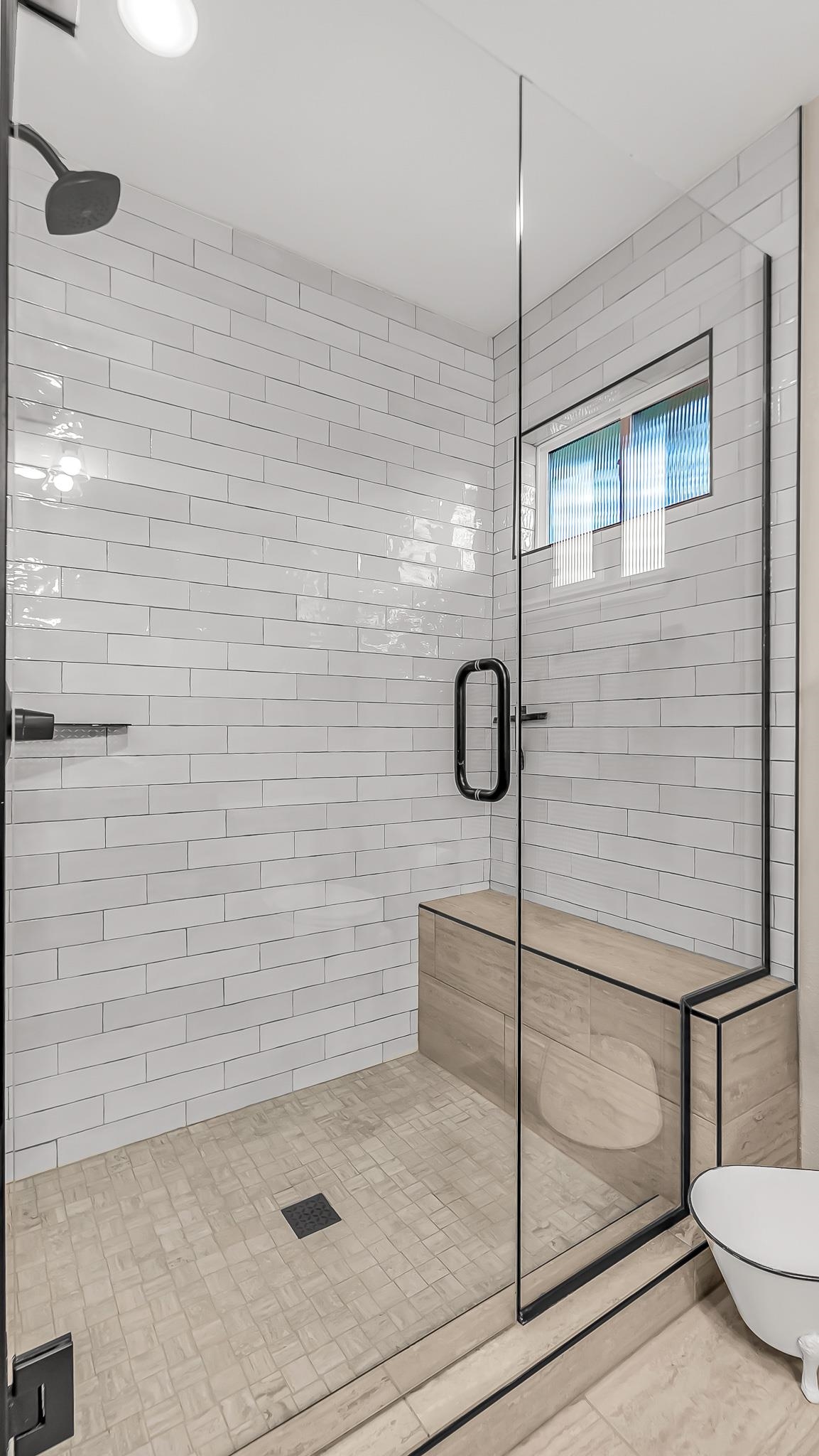558 Normandy Drive Property Photo 14