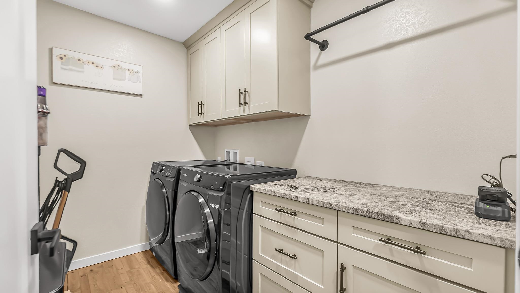 558 Normandy Drive Property Photo 17