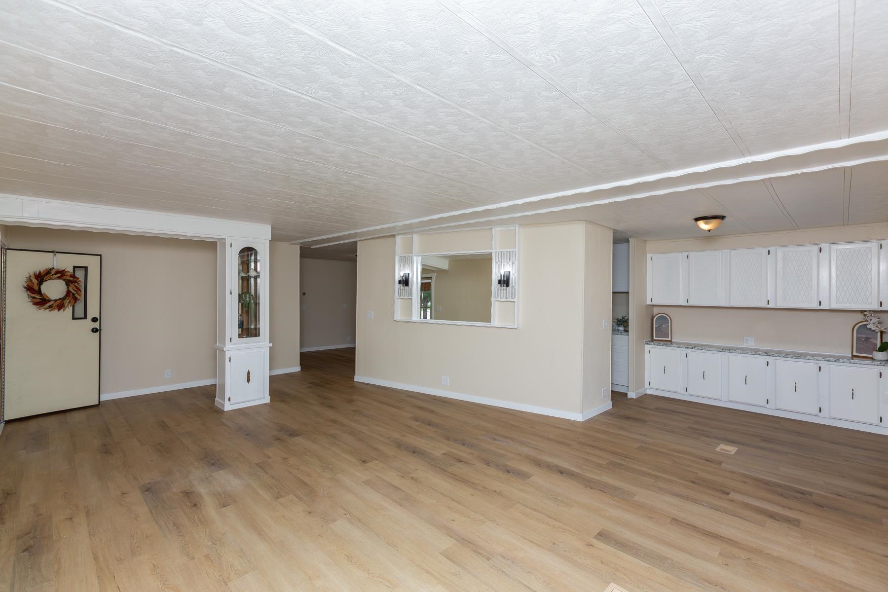 3195 F Road Property Photo 4