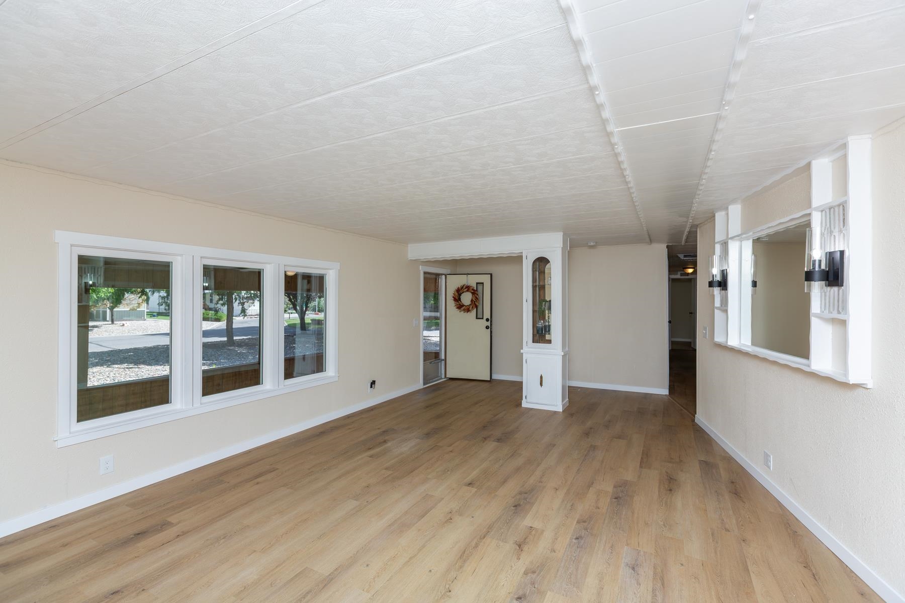 3195 F Road Property Photo 8