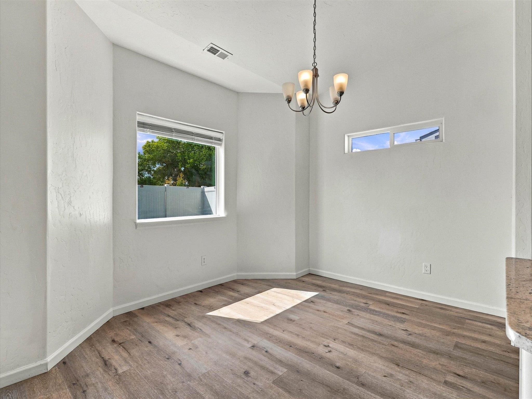 2879 Streamside Avenue Property Photo 11