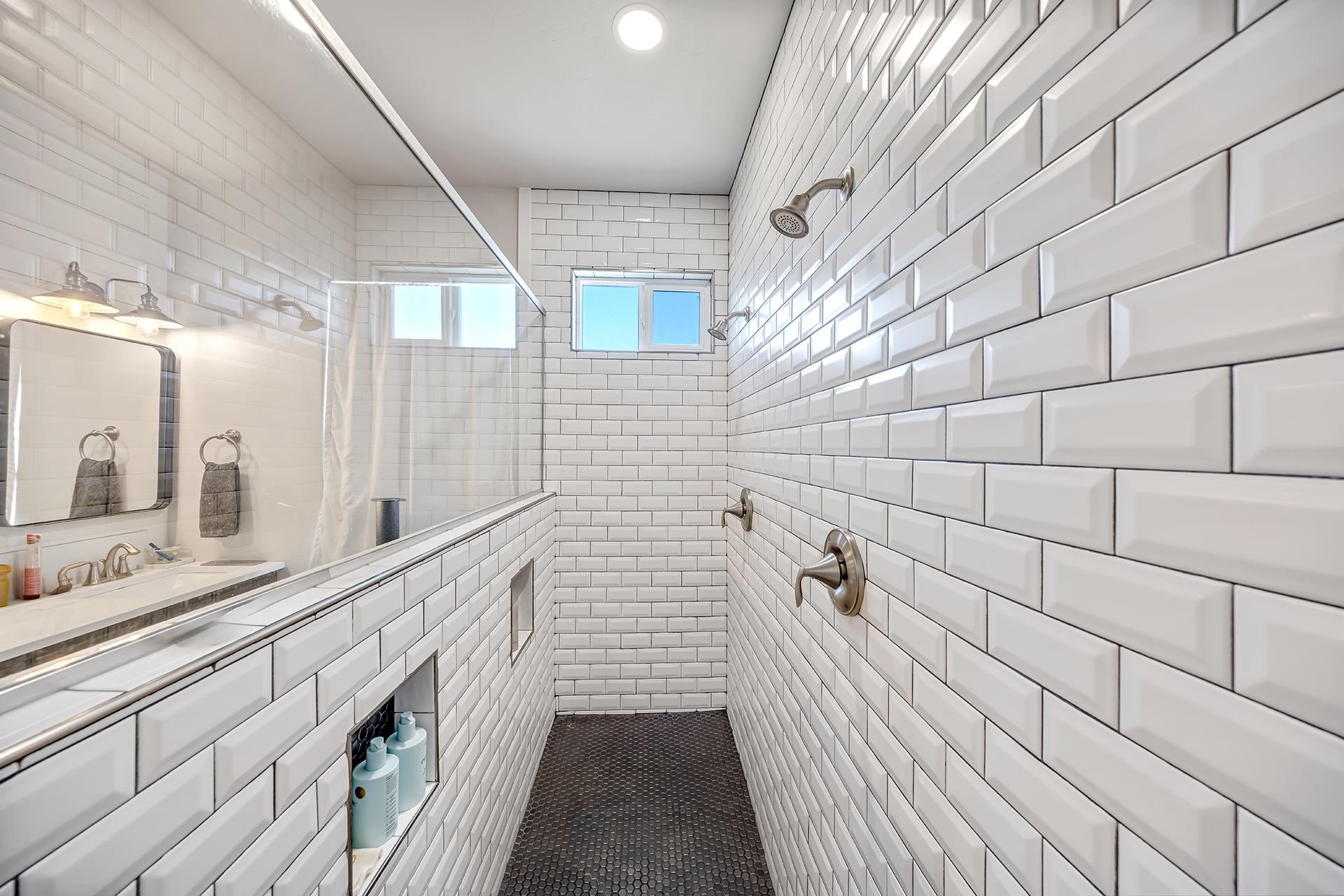 1692 Derby Court Property Photo 15