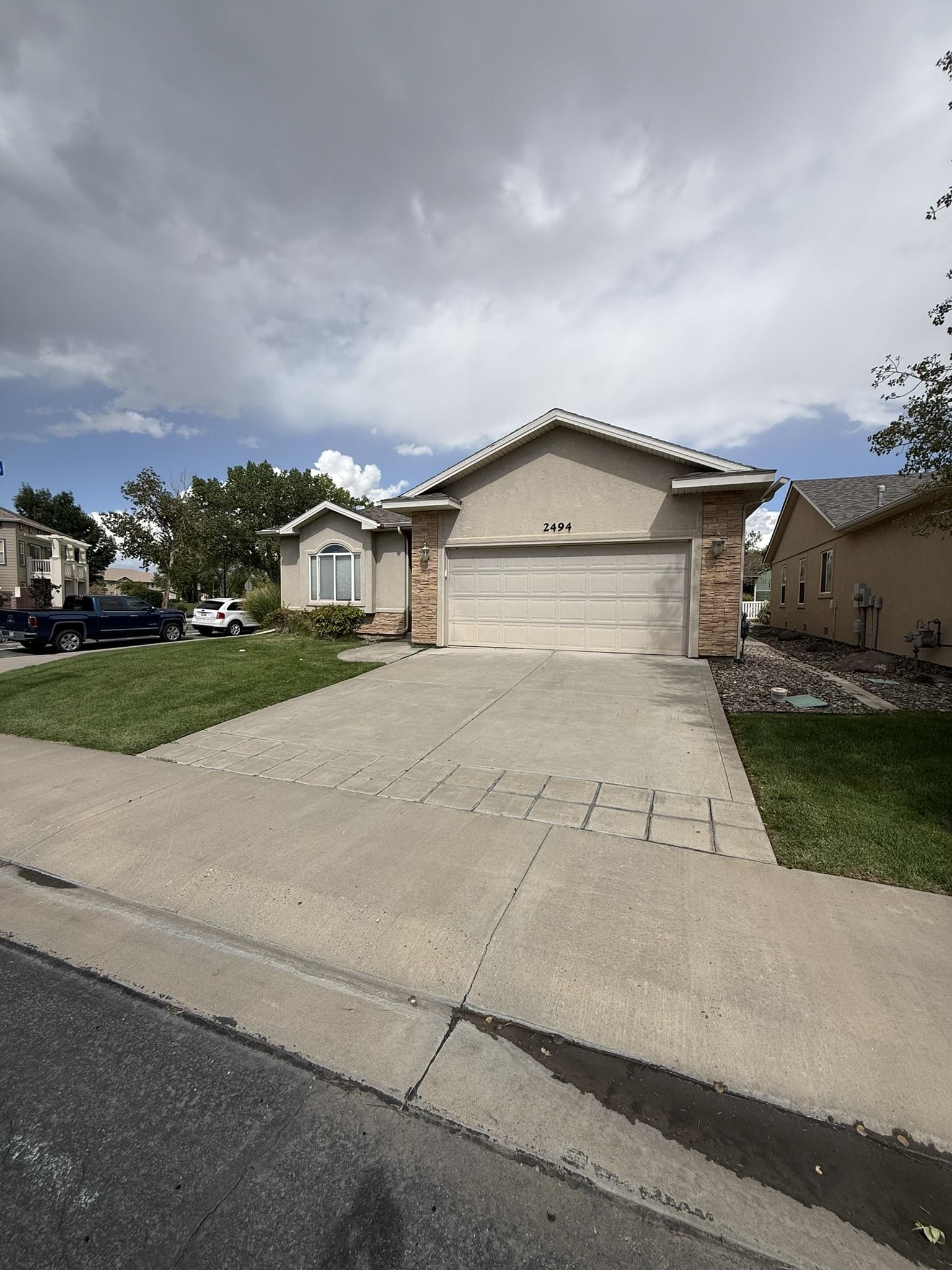 2494 Interlochen Court Property Photo 1
