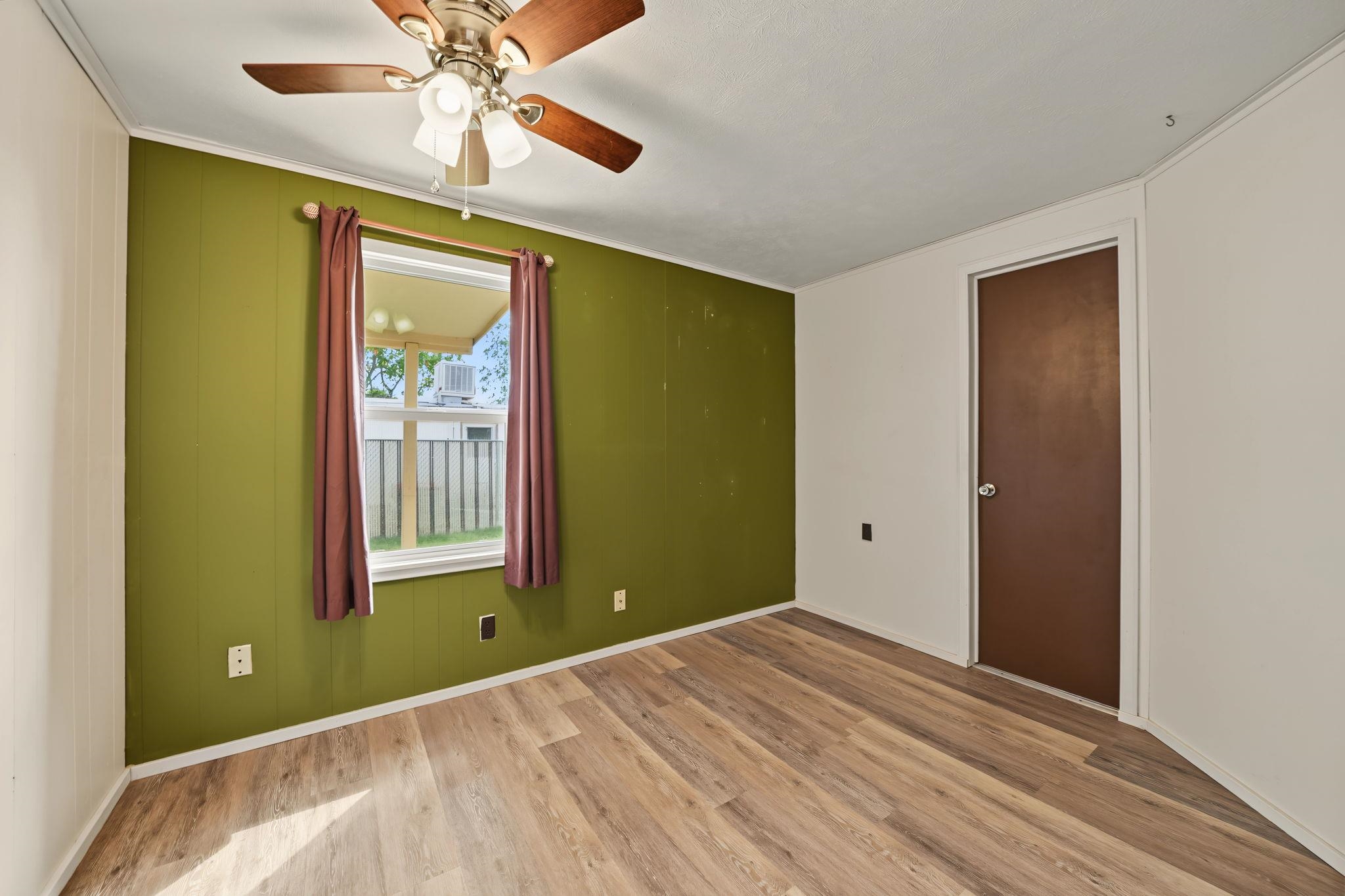 449 Lark Drive Property Photo 10