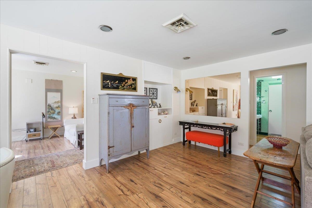 532 Oak Street Property Photo 12
