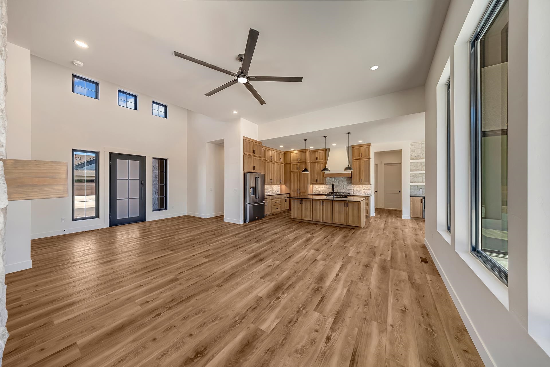2051 Caleb Way Property Photo 6