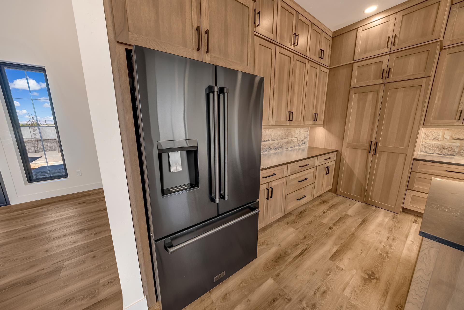 2051 Caleb Way Property Photo 13