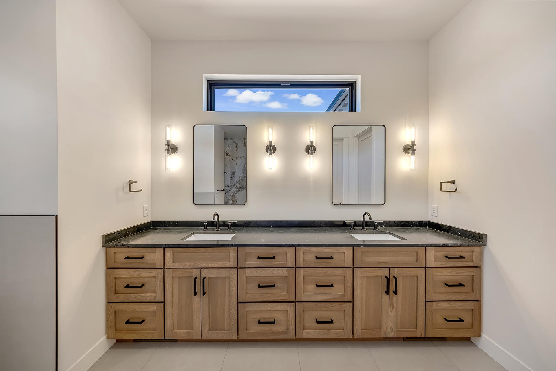 2051 Caleb Way Property Photo 19