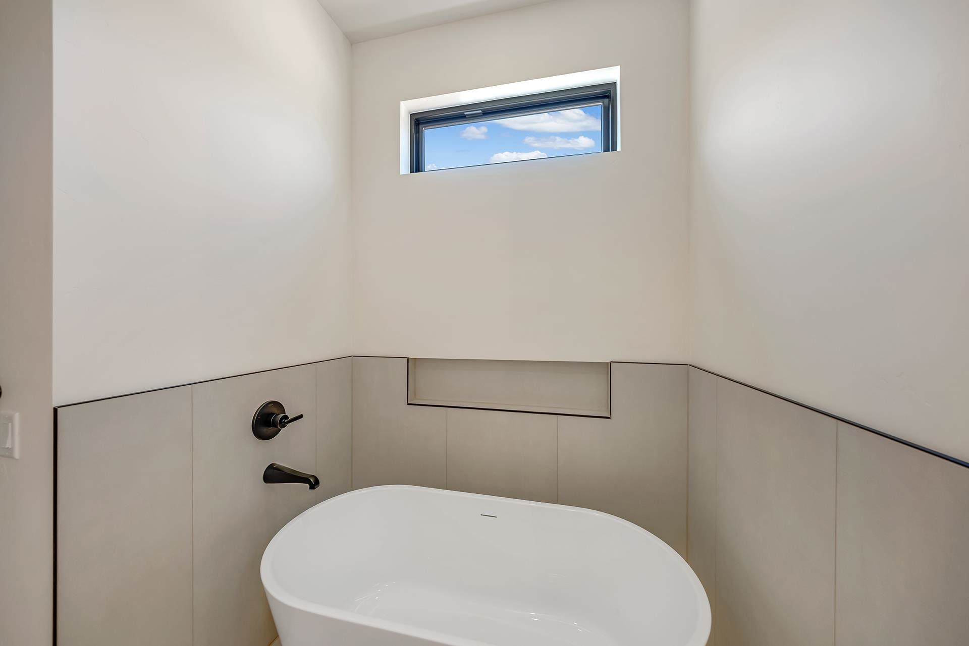 2051 Caleb Way Property Photo 20