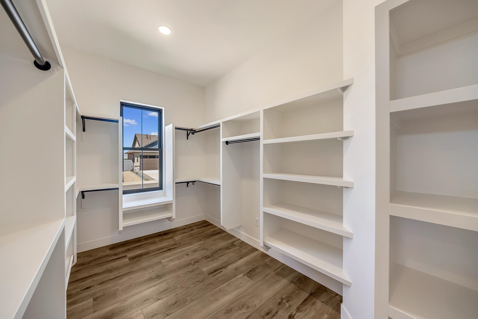 2051 Caleb Way Property Photo 22