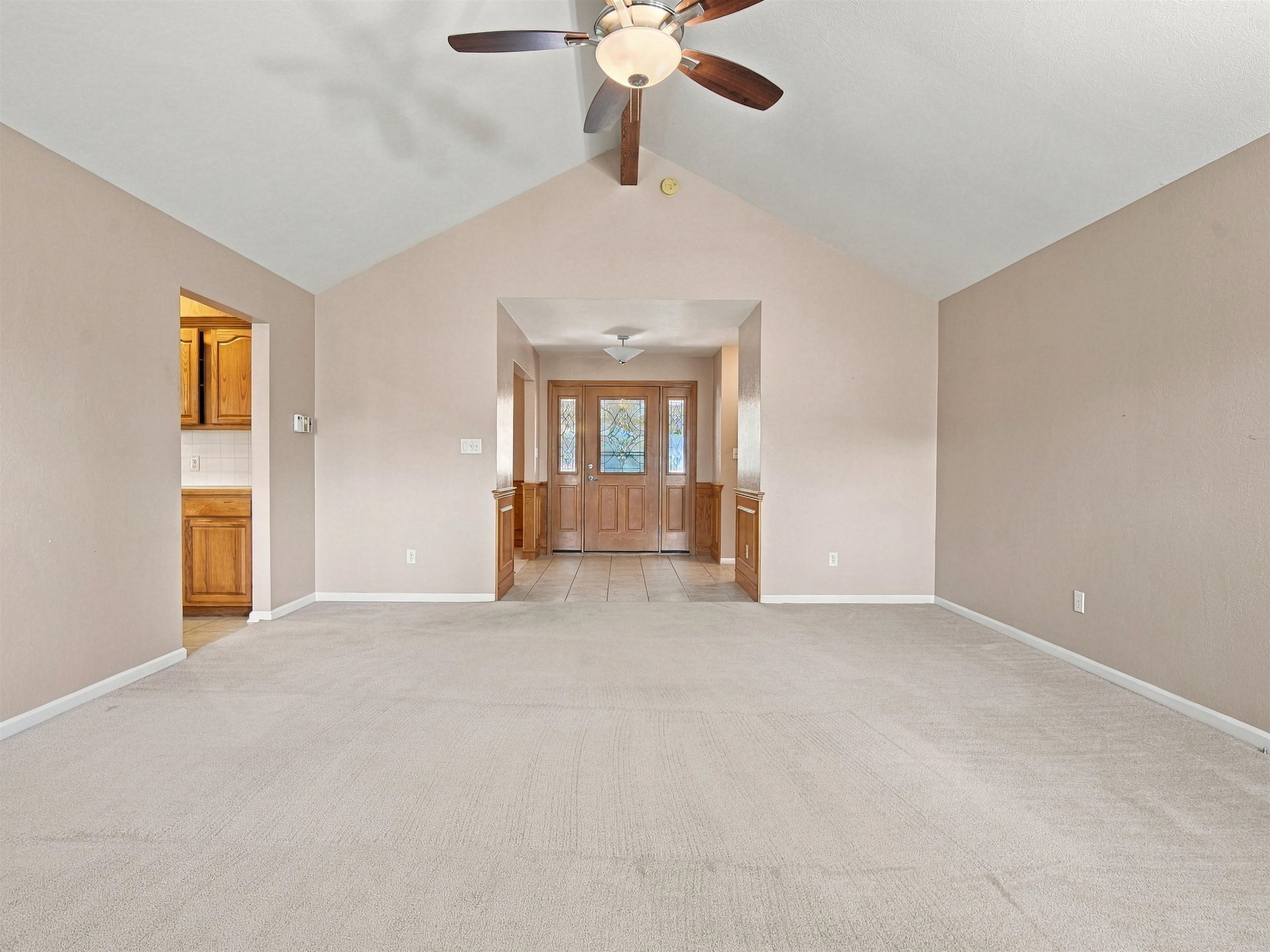 638 W Pagosa Drive Property Photo 7