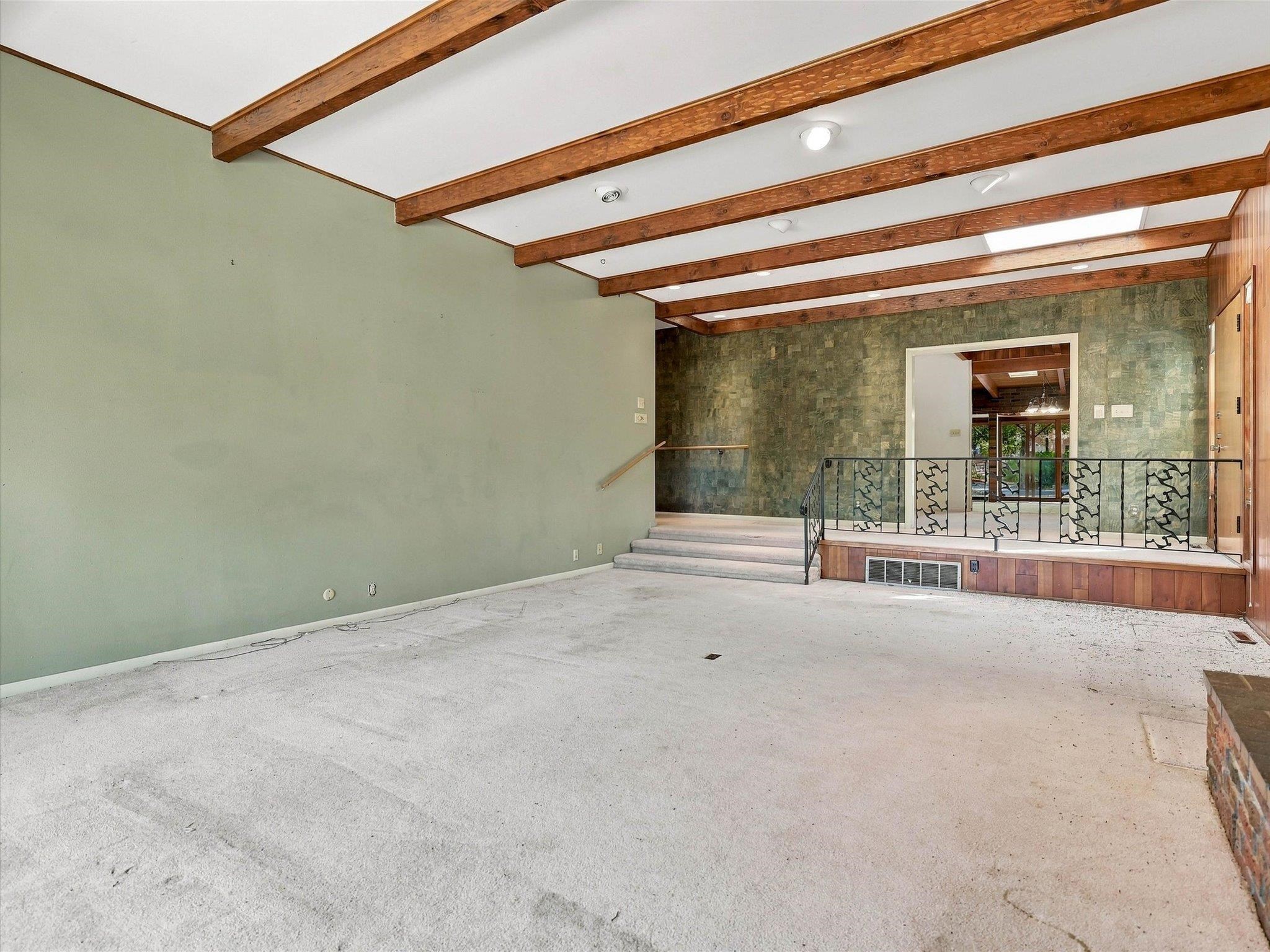 670 26 Road Property Photo 14