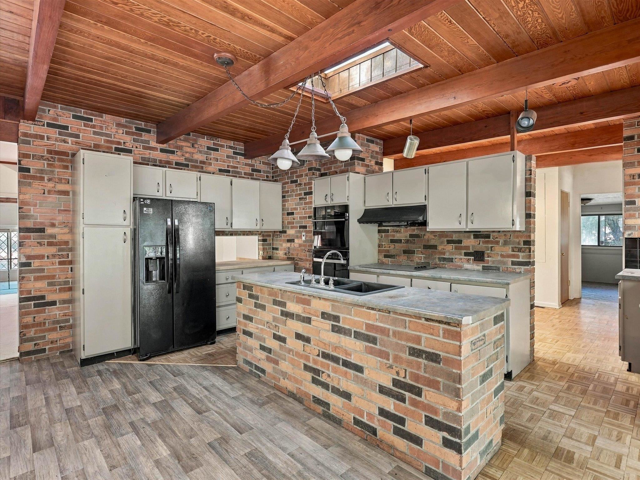 670 26 Road Property Photo 16
