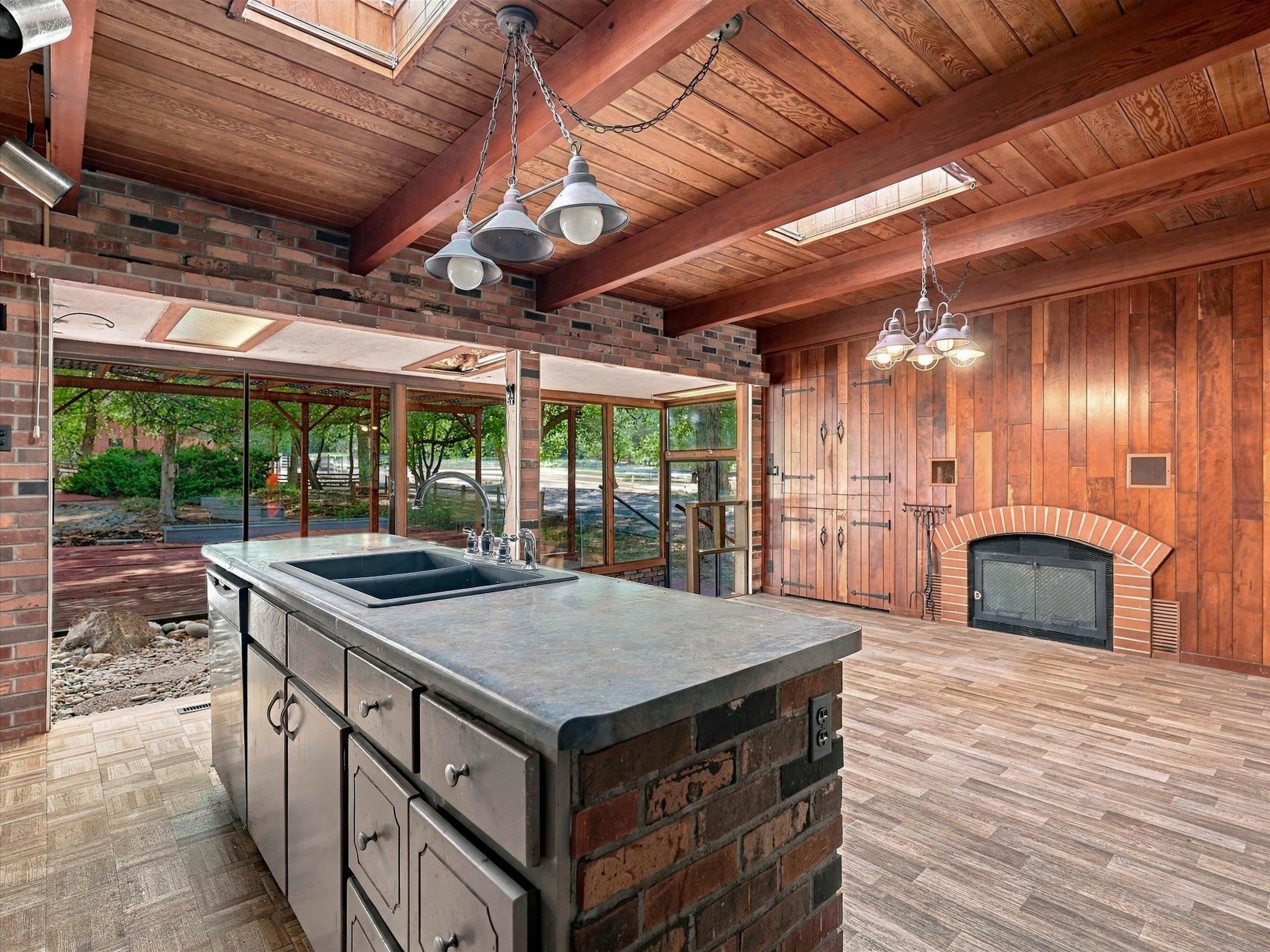 670 26 Road Property Photo 17