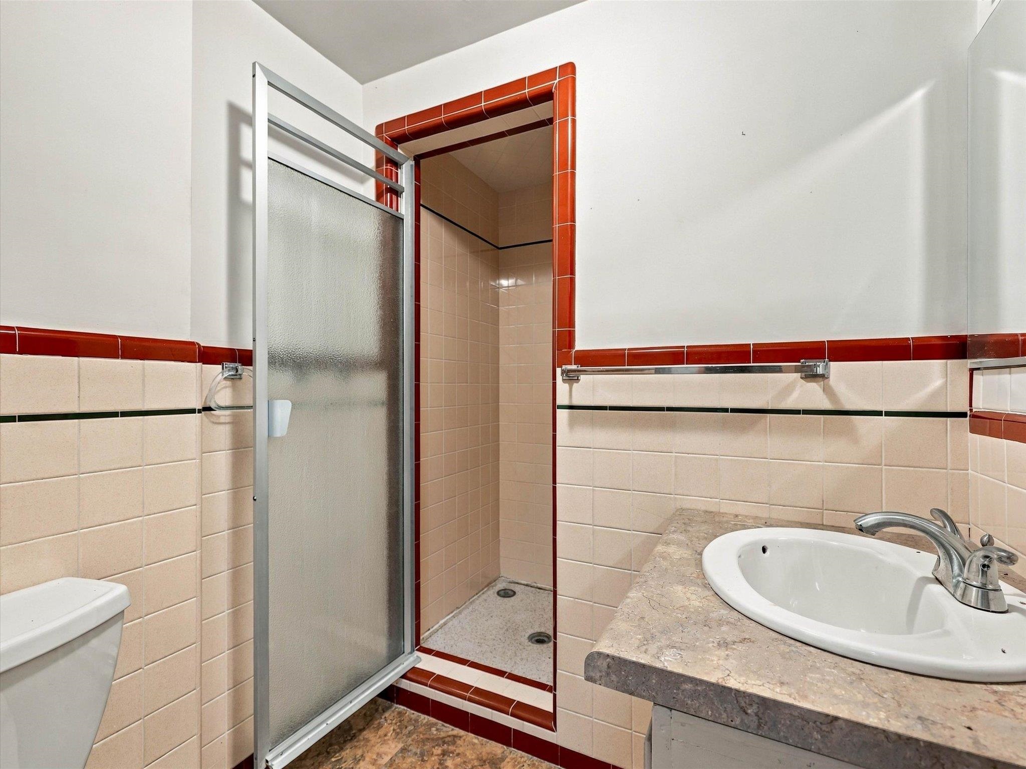 670 26 Road Property Photo 29