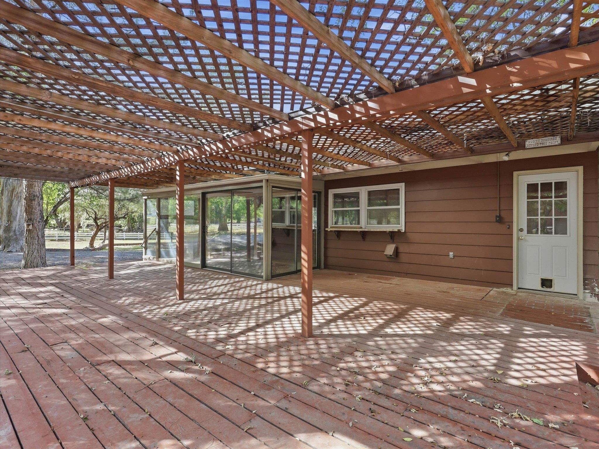 670 26 Road Property Photo 33