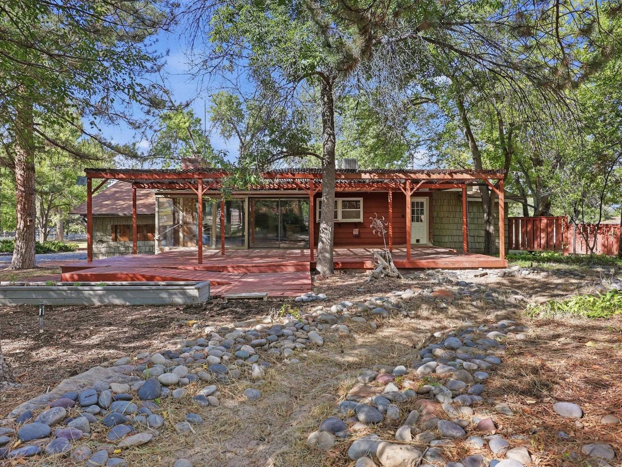 670 26 Road Property Photo 34