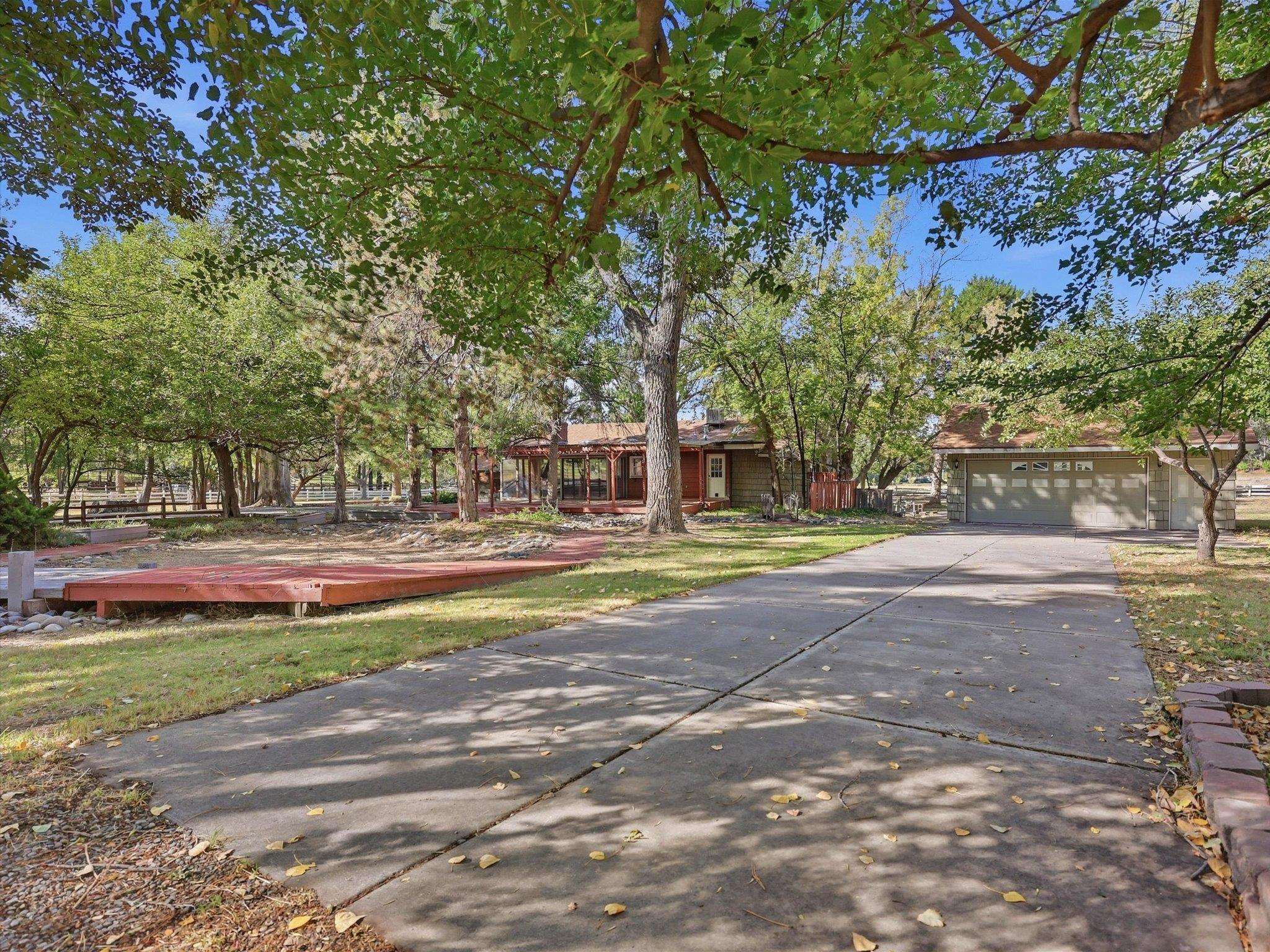670 26 Road Property Photo 36