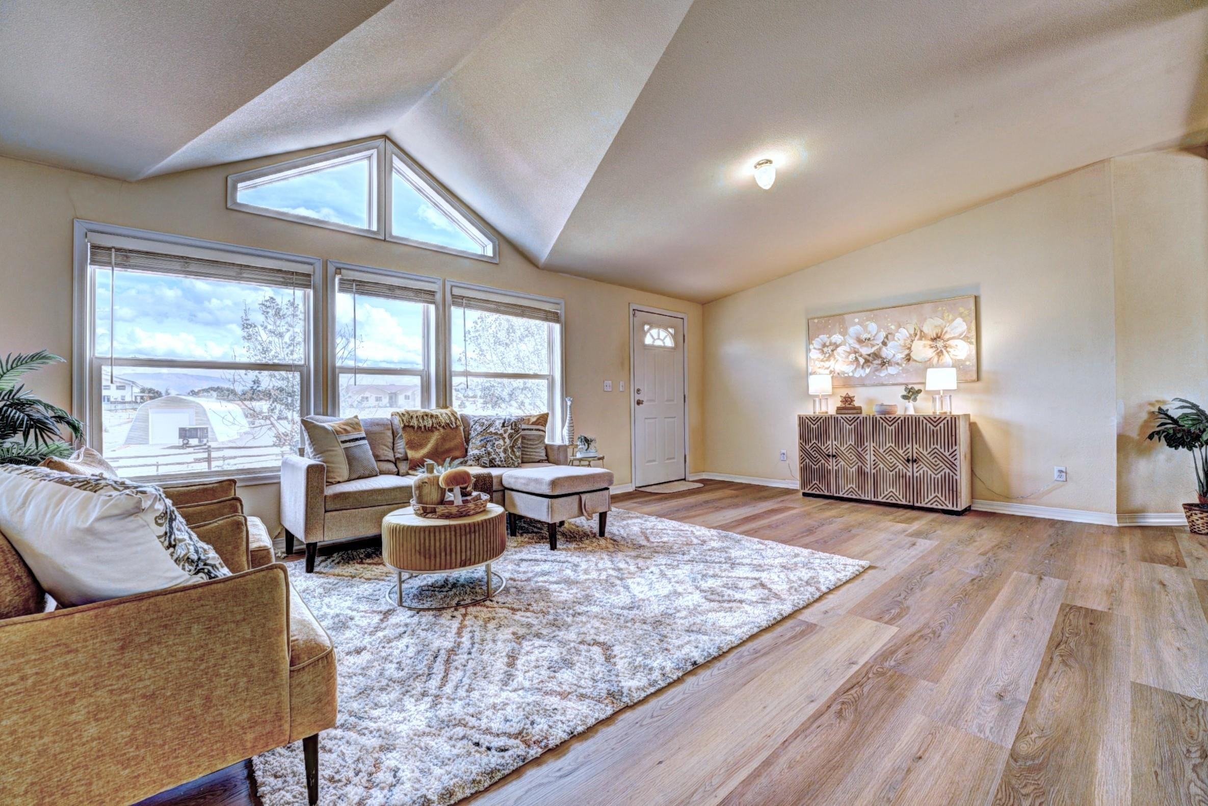 173 Sunlight Drive Property Photo 7