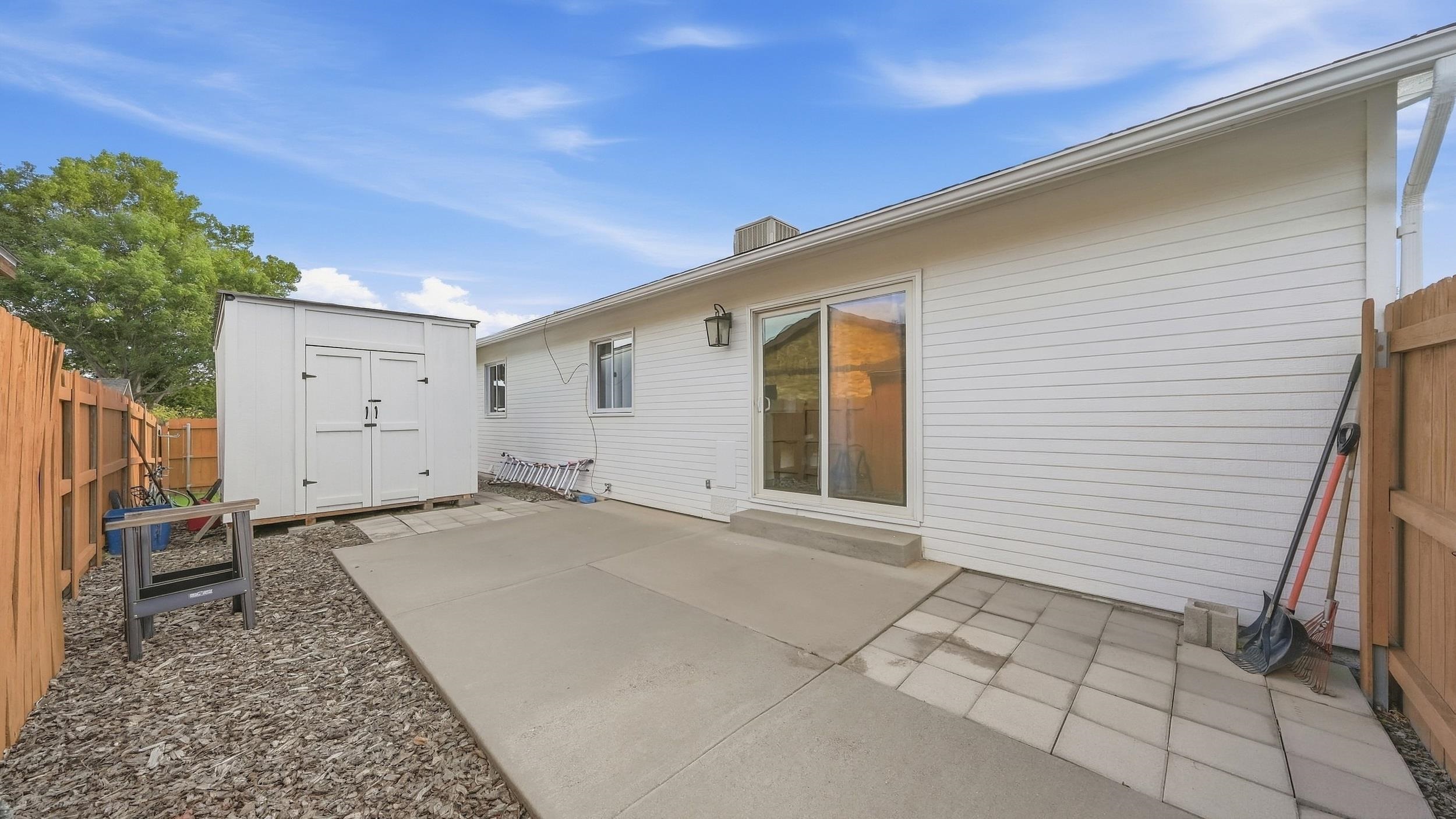 622 Cris Mar Street Property Photo 25