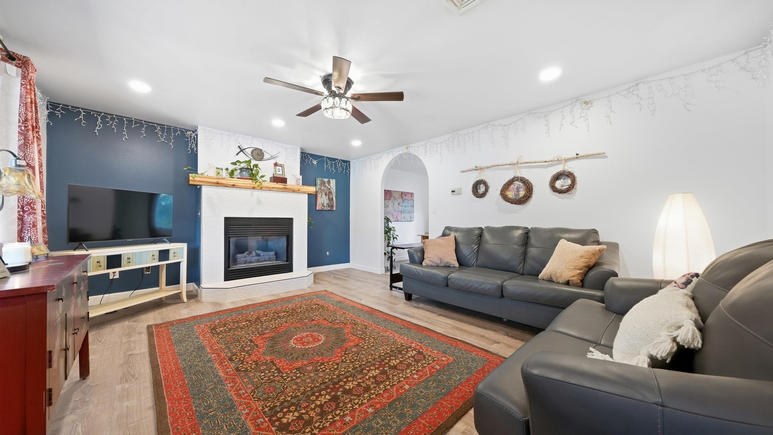 2555 G 3/8 Road Property Photo 5