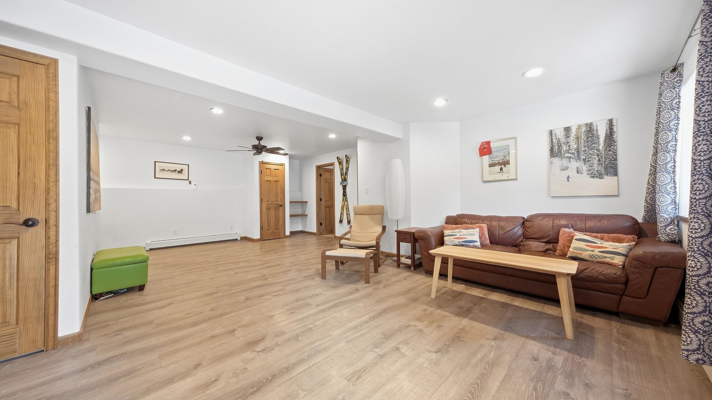 2555 G 3/8 Road Property Photo 28