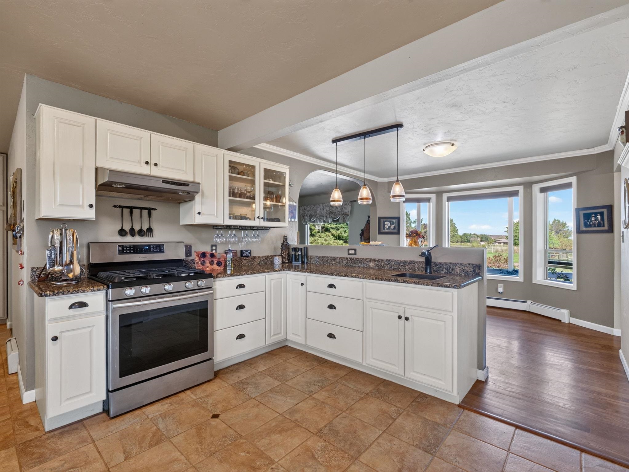 623 19 1/2 Road Property Photo 14