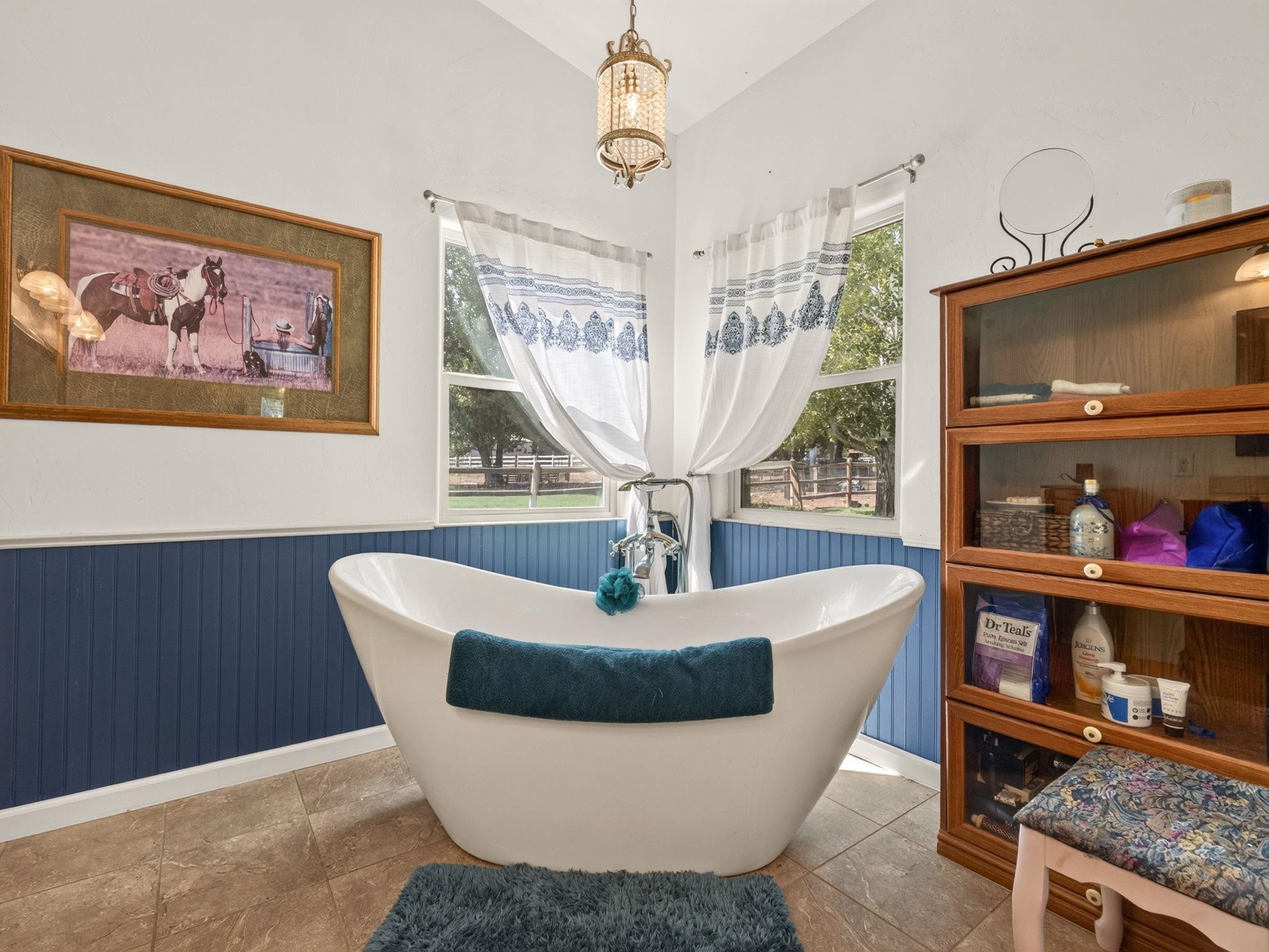 623 19 1/2 Road Property Photo 24