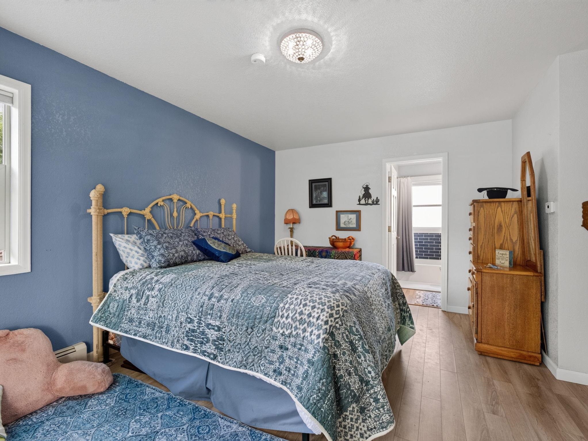 623 19 1/2 Road Property Photo 32
